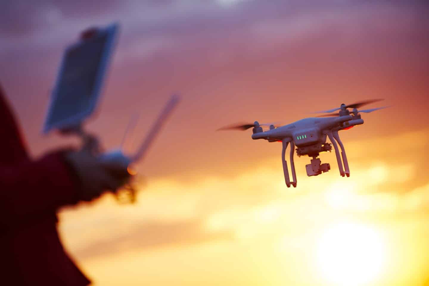 Perbedaan Pemetaan Topografi Manual vs Drone Mapping